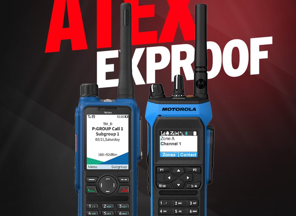 ATEX exproof telsiz seçerken dikkat edilmesi gereken en önemli unsur, cihazın sertifikasyon seviyesidir. Kullanılacak ortamın tehlike sınıfına uygun bir model tercih edilmelidir. Bunun yanı sıra pil kapasitesi, ses kalitesi ve kapsama alanı gibi teknik detaylar da değerlendirilmelidir. Uzun süreli saha çalışmalarında dayanıklılık ve ergonomi büyük önem taşır. Ayrıca satış sonrası destek ve teknik servis hizmetleri de göz önünde bulundurulmalıdır. Bu tür cihazların düzenli bakımının yapılması, güvenli kullanım açısından kritik bir faktördür. Sonuç Endüstriyel güvenliğin ön planda olduğu ortamlarda, doğru ekipman seçimi hayati önem taşır. ATEX exproof telsizler, yüksek güvenlik standartları ve gelişmiş teknolojileri ile bu ihtiyacı en iyi şekilde karşılar. Güvenli, kesintisiz ve etkili iletişim sağlamak isteyen işletmeler için bu cihazlar vazgeçilmez bir çözüm sunmaktadır.