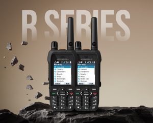 Motorola telsizler, özellikle hızlı ve kesintisiz iletişimin kritik olduğu ortamlarda vazgeçilmez bir araçtır. İhtiyaca göre doğru model seçildiğinde hem verimlilik hem de güvenlik açısından büyük avantaj sağlar. Eğer kullanım amacını söylersen, sana en uygun modeli de önerebilirim.